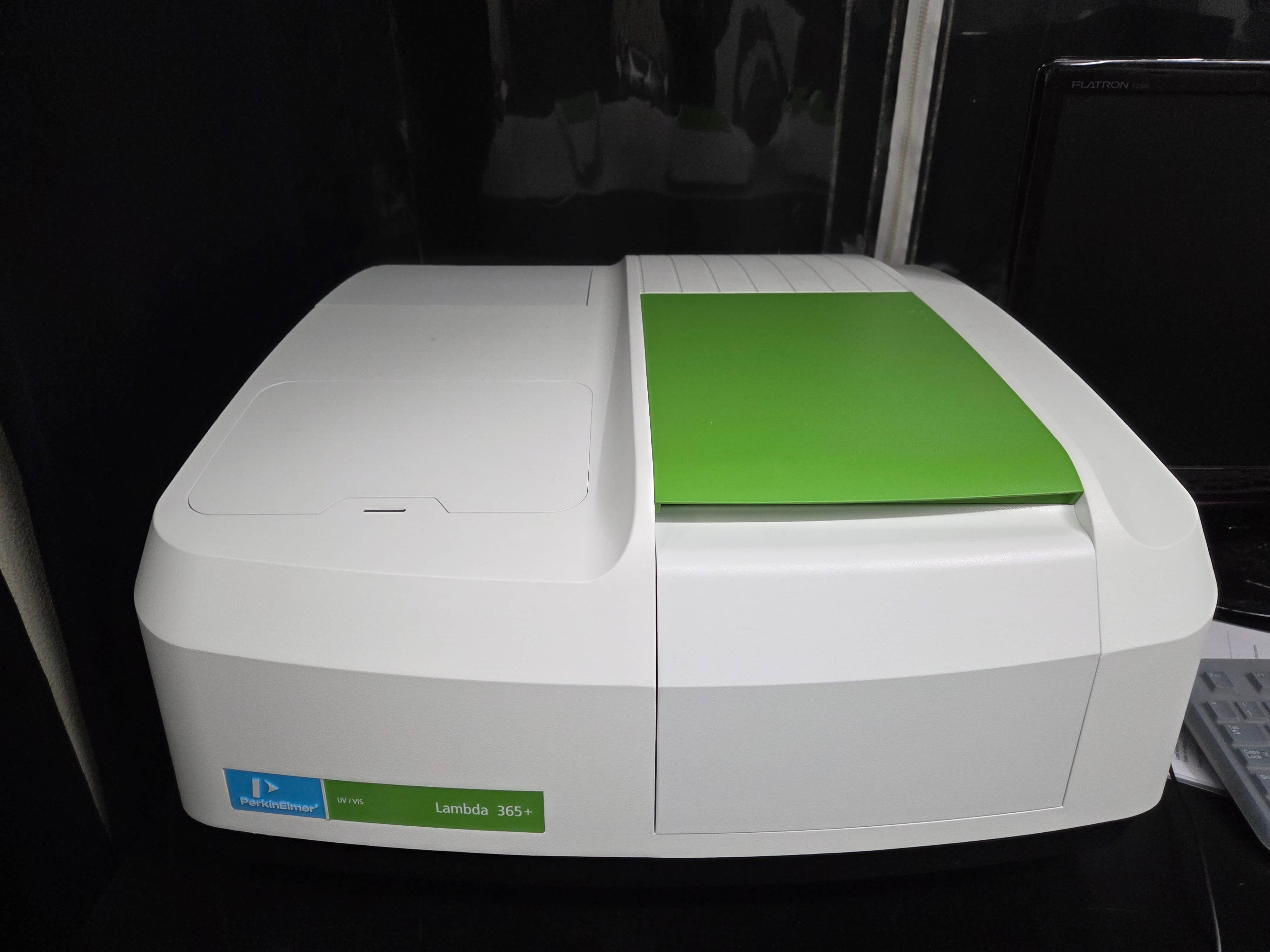 UV–Vis Spectrophotometer